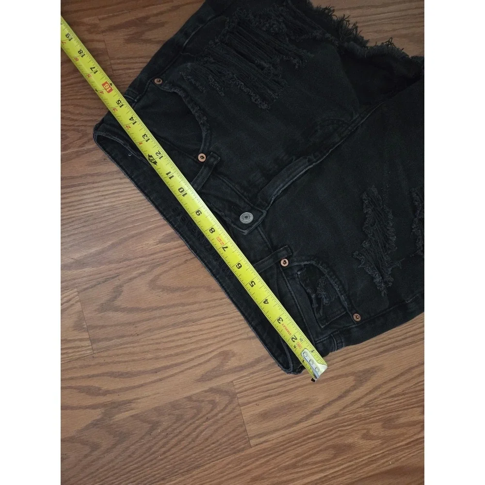 American Eagle Black Distressed Denim Shorts High Waisted Frayed Hem‎ Womens 8